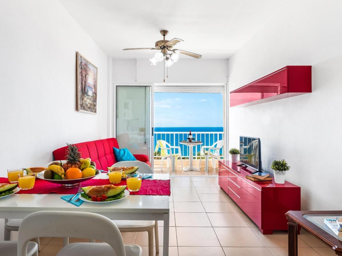 Апартаменти 1 1 Beautiful Seafront With Balcony And Wifi Лос-Крістіанос Екстер'єр фото